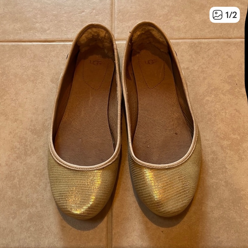 UGG Women's Gold Textured Flats